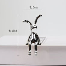 Lade das Bild in den Galerie-Viewer, Creative Cartoon Sitting Long Eared Rabbit Ornament
